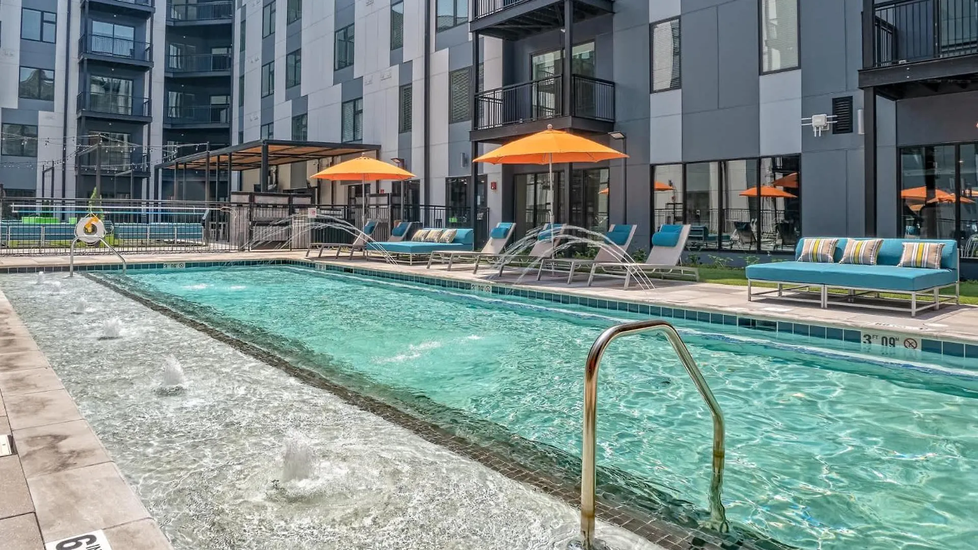 Modern Nulu 2Br Cozysuites 05 Louisville ABD